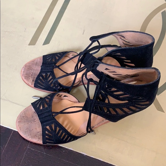 Dolce Vita Wedges - Picture 3 of 5